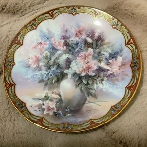 Bradford Exchange Lena Liu Mischief Masters Pink Flowers 22K WS George Plate
